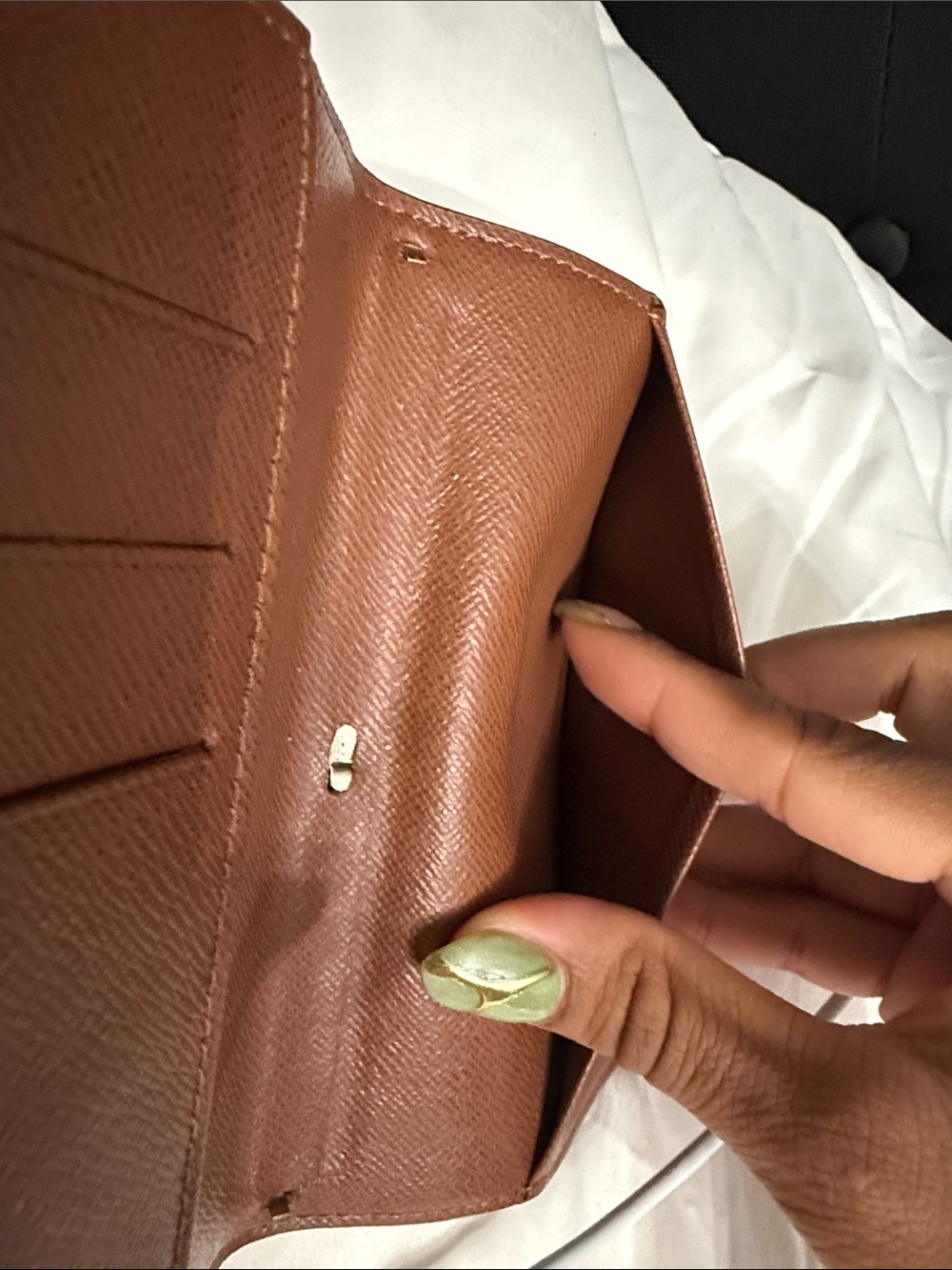 Louis Vuitton Small Ring Agenda Cover in Monogram - Picture 5 of 8